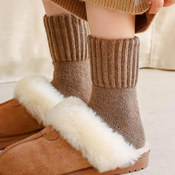 Alvina's Solid Mid-calf Socks (Pack of 5 Colors)